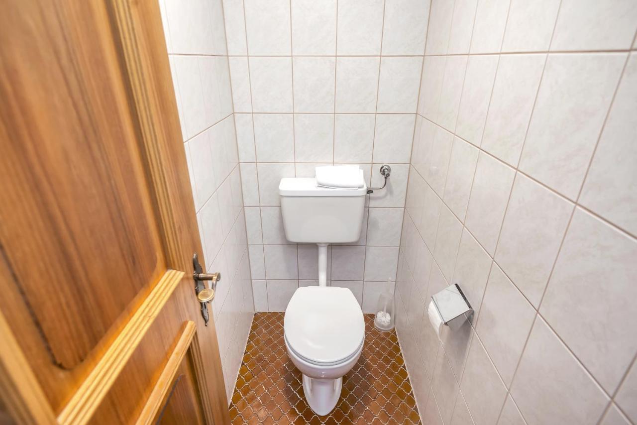 Heart Hotel Talhof Nigg Санкт-Антон-ам-Арльберг Экстерьер фото