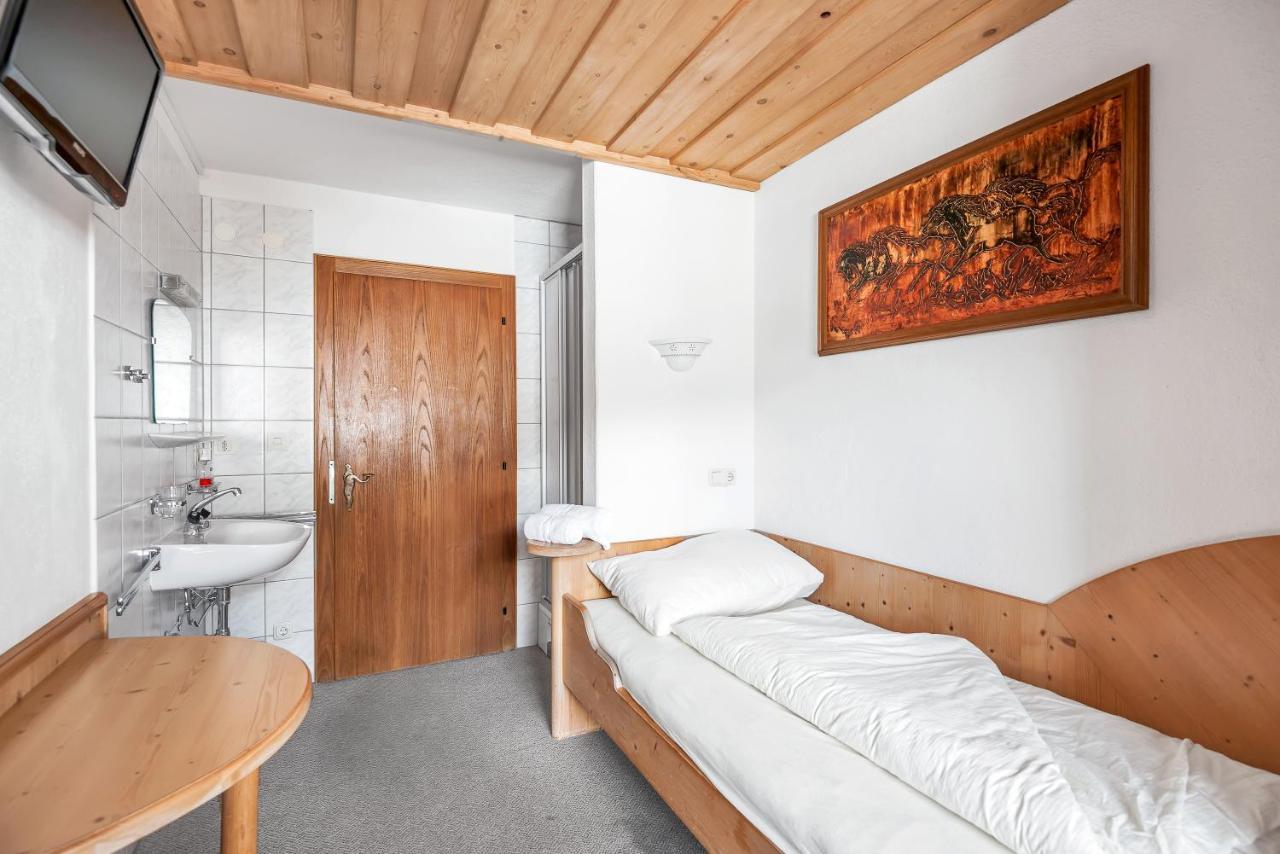 Heart Hotel Talhof Nigg Санкт-Антон-ам-Арльберг Экстерьер фото